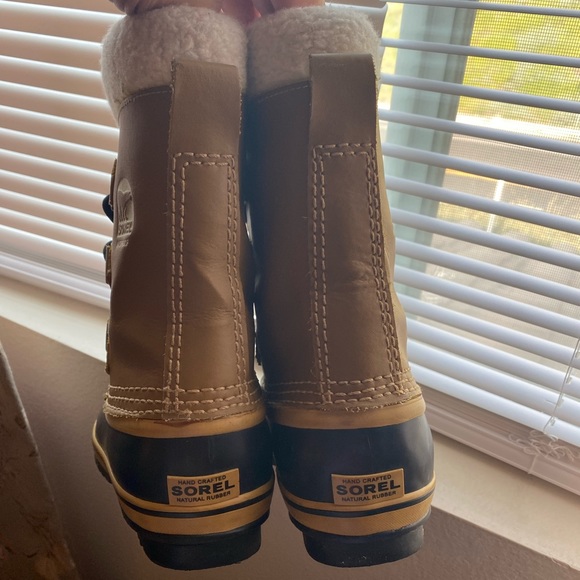 Sorel Boots! - Picture 4 of 6